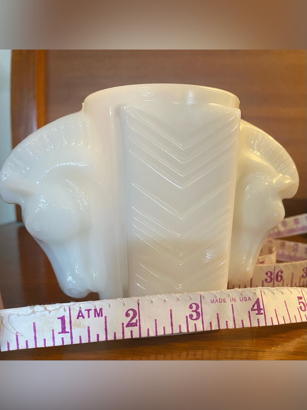 Vintage 1930s Art Deco Macbeth Evans White Milk Glass Trojan Horse Head Vase - Picture 5 of 5